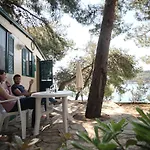 Prázdninový areál Mobile Homes Kovacine