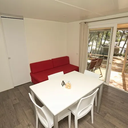 Mobile Homes Kovacine 4* Cres