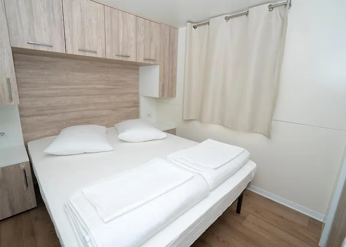 Mobile Homes Kovacine Ferienpark Cres