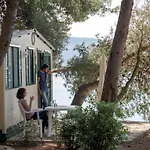 Mobile Homes Kovacine Holiday park 4*