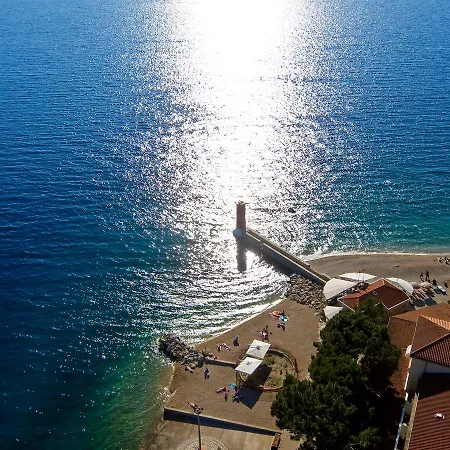 Mobile Homes Kovacine קרס